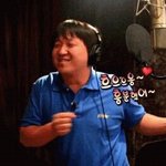 <b>외모덕</b>에 인기가 많은 것같아요.