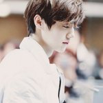 [EXO] <b>졸업</b>사진찍을때 화장어느정도했어?