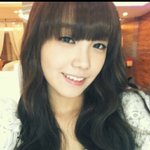 [댓글부탁] 노래겁나잘하는아이돌 <b>vs</b> <b>얼굴</b>겁나예쁜아이돌