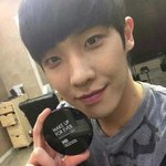 엠블랙 이준팩트 써봐야지 ㅋㅋ 아기피부결피니셔 hd프레스드파우더