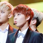 [시우민] 내가 민석이 <b>버릇</b> 중에 제일 좋아하는거