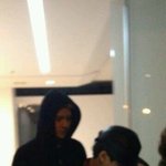[세훈] 어제 세훈이 <b>사옥</b> 퇴근짤 (추천x)