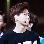 [EXO] <b>이틈</b>을 노려서 준면이