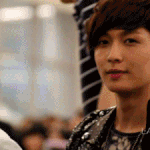 [레이] <b>미소</b>짓는게 참 이뿌당