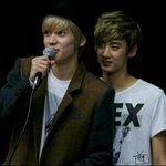 [틴탑] 하늘위로 날아가는 꿈을 항상나는꾸곤했었어