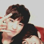 [EXO] 백현이하고 찬열이중에