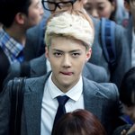 [EXO] <b>빠다</b>코코낫으로 때리고싶네욧