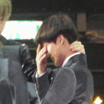 [카이] 크리스 진짜 <b>크다</b>....