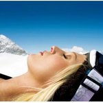 눈부시게 환한 백옥 피부 릴리 콜린스 피부처럼 기대해 보아요~