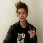 엠블랙 <b>승호</b>도 반한 메이크업포에버 아기피부결피니셔~ hd프레스드파우더