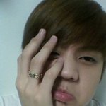 우<b>쭈쭈</b> 귀요미 男아이돌 셀카