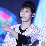 [시우민] ㅅㄷ.학교생활힘들다던웅년데..ㅜㅜㅜ