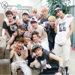 [EXO] 엑소 팬들