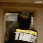 [블락비] 걸리적거리는<b>윗도리</b>탈의해