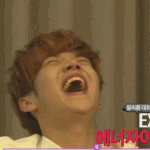 [EXO] 추반 <b>대결</b>1. 누가 더 잘생김?