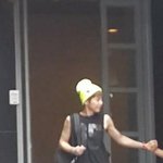 [EXO] 시우민 <b>여자</b>랑 손잡은<b>사진</b>