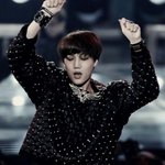[카이] <b>종인</b>이를가져오지못했어..