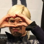 아이돌의 팬사인회 하트<b>조련</b>.jpg