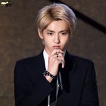 [EXO] 내일 크리스의 런웨이를 보며