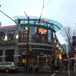 [LIFE]캐나다- 밴쿠버 맛집, 수제 햄버거 레스토랑 <b>RED</b> ROBIN