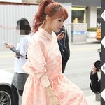 소유 <b>개량</b>한복 입은 줄