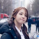 복고 교복입고 깨방정 떨면서 출근하는 <b>민아</b>ㅋㅋ