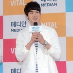 <b>대형</b>견 돋는 유연석ㅋㅋ