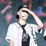 [EXO] 한번 맞춰볼까 너의 맘 여기 <b>드럼</b>엔 <b>베이스</b> 나의말 