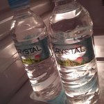 아이들 건강을 위해서 구입한 한국<b>청정</b>음료의 미네랄워터 생수 추천