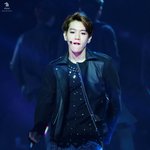 [백현] 서울패션<b>위크</b> ㅋㅋ 백현이