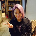 손승연, 보라색으로 헤어 변신후 확 예뻐진 인증사진 공개  
