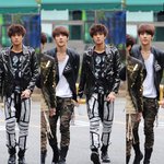 [EXO] <b>데뷔</b><b>초</b> 구사즈