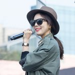 <b>야상</b>에 흰스키니 입은 박지윤