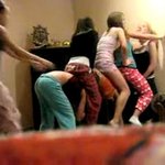 [청소년의성] 19?)남자여자가 같이 <b>말뚝</b>박기;