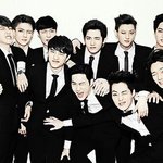 [EXO] 엑소<b>전원</b> 흑발 올수트하면 요느낌?