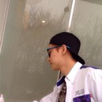 [루한] ㅅㅅ) 오늘 루한 -머리 <b>갈색</b>이더라~