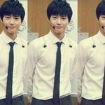 [EXO] 야 이얼굴이 180넘고 어깨넓으면