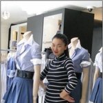 다리하면 <b>장윤주</b>지~ 마네킹도 기죽이는 각선미