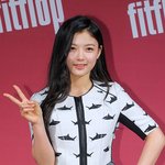 [김유정] 99년 생의 <b>위엄</b>, 김유정의 이미 완성된 우월 미모