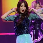 그냥 딱 봐도 <b>여성미</b>만 철철 넘치는 남지현