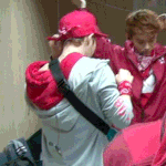 [시우민] <b>민석</b>아...무대 올라가야하는데...