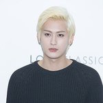 [블락비] (<b>폼</b><b>클렌징</b>을 들고 재효에게간다)