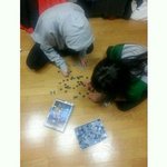 어느 여자아이돌 그룹맴버들이 <b>휴일</b>에 하는것...
