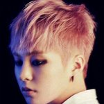 [시우민] ㅅㅅㅈㅇ)시우민 <b>머리색</b> 핑크아니야!!