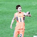 [시우민] 여기 홈 잘찍는거같아