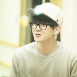 [백현] <b>흑발</b>