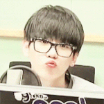 [EXO] 뭐짘ㅋㅋ나 백현이이짤홀리듯이저장함