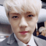 [EXO] <b>몰래</b> 훔쳐봤는데 세훈이한테 들킴‥