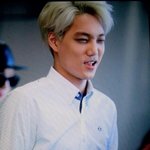 [카이] <b>쟈켓</b> 벗었네...카이~