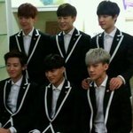 [EXO] <b>졸업</b>사진 찍는 아이들